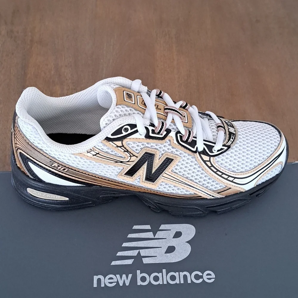 New Balance Kids' 740 Sneakers - Color: White/Gold/Black - Size: Kids 5.5 - Picture 1 of 9